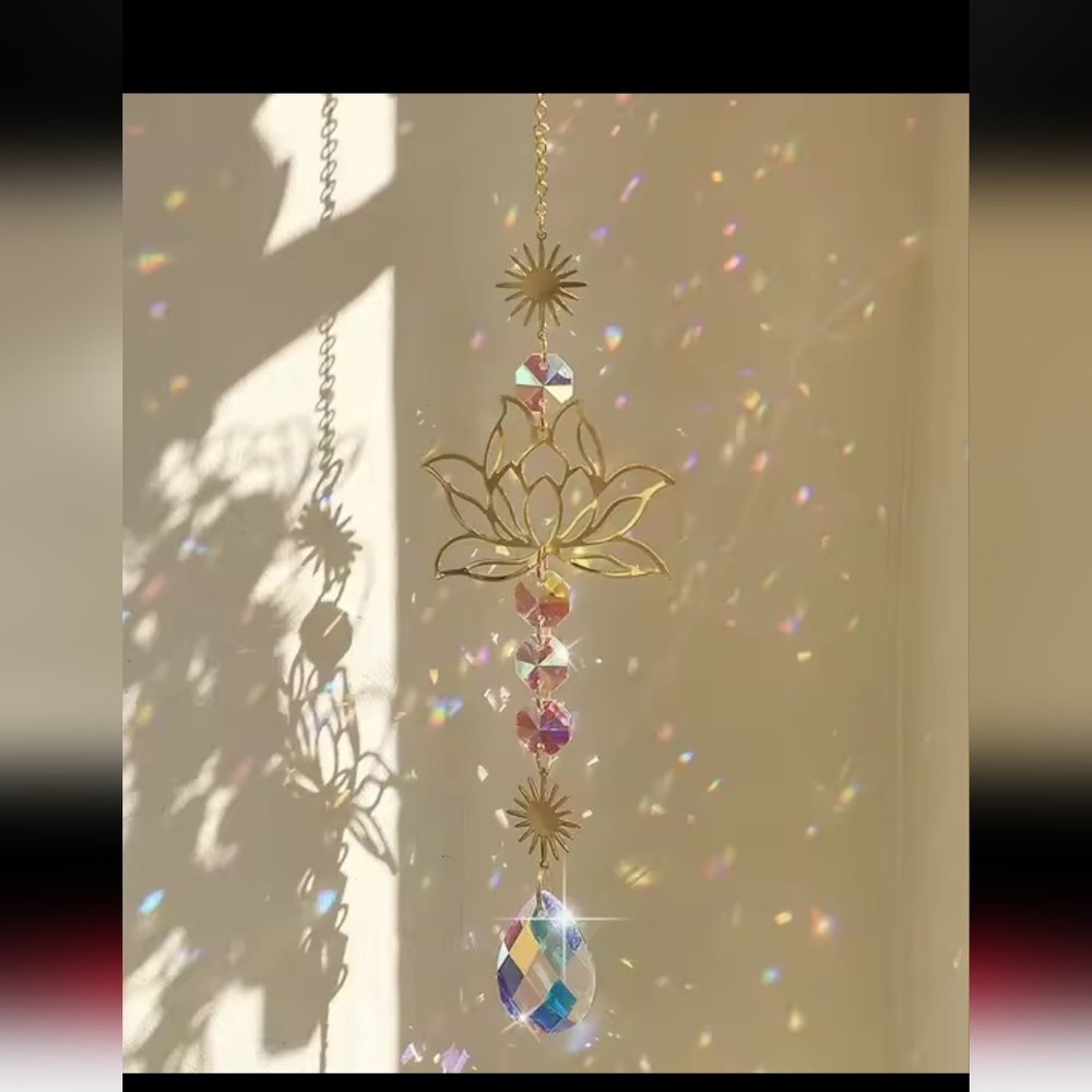 Lotus FLOWER RAINBOW SUNCATCHER TEARDROP GEM PEPPLES